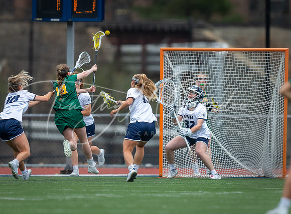 University of New Hampshire vs Vermont Women’s Lacrosse Game 2022_2022-04-16_01-31-54_AB5W0194_@TimCardew_2022