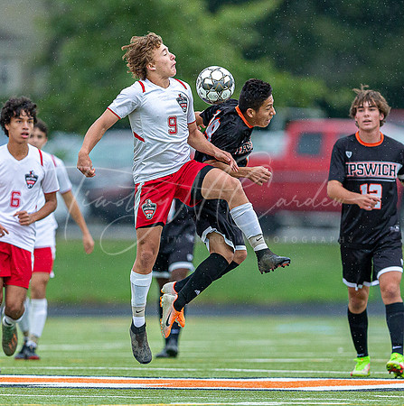 Ipswich vs Amesbury Boys HS Varsity Soccer Game 2021_2021-10-04_04-40-21_AB5W3813_@TimCardew_2021