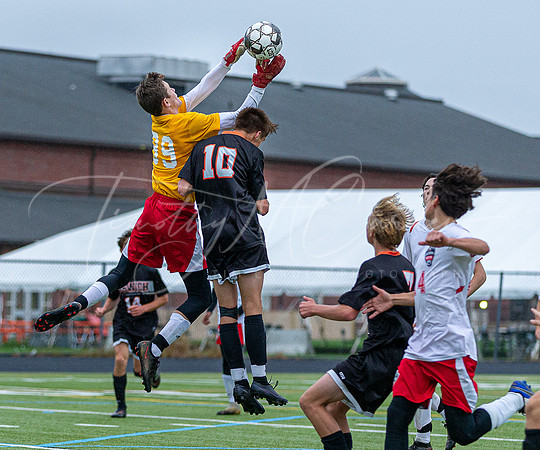 Ipswich vs Amesbury Boys HS Varsity Soccer Game 2021_2021-10-04_04-57-51_IM1D6233_@TimCardew_2021