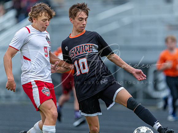 Ipswich vs Amesbury Boys HS Varsity Soccer Game 2021_2021-10-04_05-01-03_AB5W4286_@TimCardew_2021