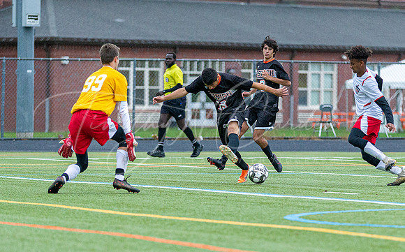 Ipswich vs Amesbury Boys HS Varsity Soccer Game 2021_2021-10-04_05-09-00_IM1D6317_@TimCardew_2021