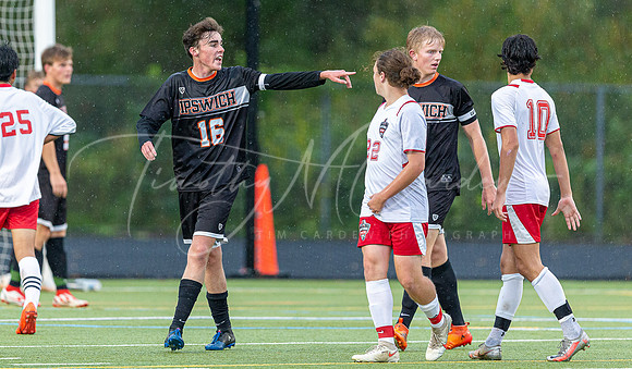 Ipswich vs Amesbury Boys HS Varsity Soccer Game 2021_2021-10-04_05-28-54_AB5W4624_@TimCardew_2021