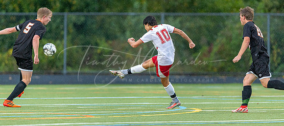 Ipswich vs Amesbury Boys HS Varsity Soccer Game 2021_2021-10-04_05-30-26_AB5W4673_@TimCardew_2021