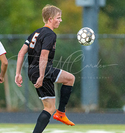 Ipswich vs Amesbury Boys HS Varsity Soccer Game 2021_2021-10-04_05-38-50_AB5W4831_@TimCardew_2021