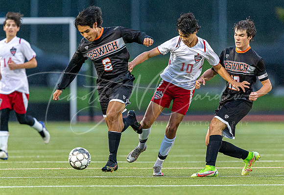 Ipswich vs Amesbury Boys HS Varsity Soccer Game 2021_2021-10-04_05-54-09_AB5W4978_@TimCardew_2021