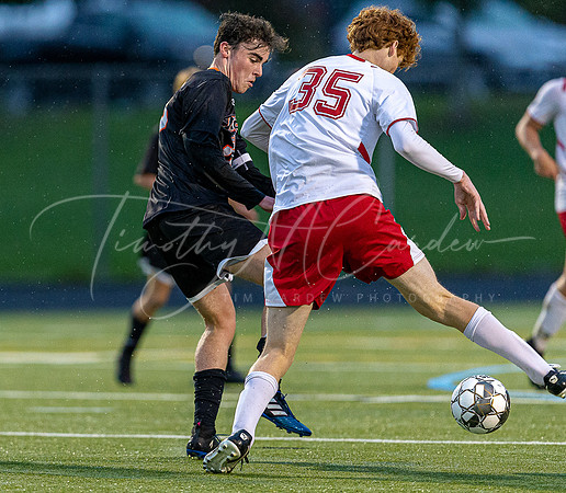 Ipswich vs Amesbury Boys HS Varsity Soccer Game 2021_2021-10-04_06-03-55_AB5W5106_@TimCardew_2021