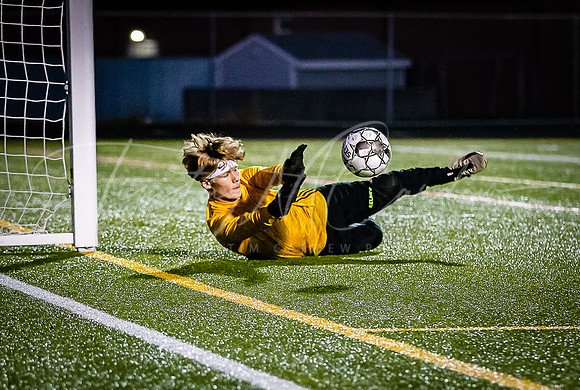 Ipswich vs Whittier Tech Boys HS Varsity Soccer Game 2021_2021-10-06_06-34-38_IM1D6831_@TimCardew_2021