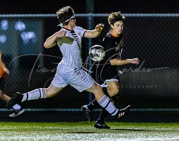 Ipswich vs Whittier Tech Boys HS Varsity Soccer Game 2021_2021-10-06_07-21-57_AB5W6854_@TimCardew_2021