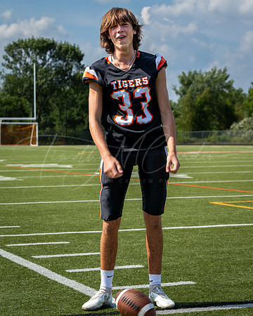 Ipswich Varsity Football Preseason Fall 2022_2022-08-29_03-14-18_IM1D0806_@TimCardew_2022