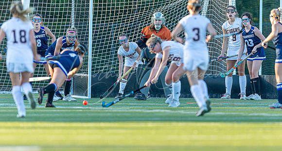 Ipswich vs Swampscott Girls HS Varsity Field Hockey Game 2021_2021-10-07_05-25-23_AB5W7830_@TimCardew_2021