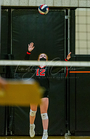 Ipswich vs Danvers Girls HS Volleyball Game Fall 2021_2021-10-08_05-46-54_IM1D7620_@TimCardew_2021
