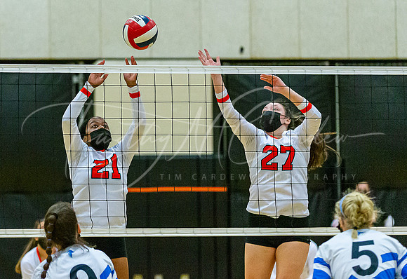 Ipswich vs Danvers Girls HS Volleyball Game Fall 2021_2021-10-08_05-48-53_IM1D7656_@TimCardew_2021