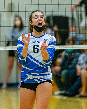 Ipswich vs Danvers Girls HS Volleyball Game Fall 2021_2021-10-08_05-50-15_IM1D7681_@TimCardew_2021
