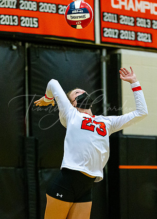 Ipswich vs Danvers Girls HS Volleyball Game Fall 2021_2021-10-08_05-55-48_IM1D7725_@TimCardew_2021