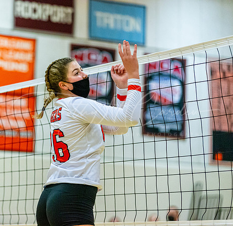 Ipswich vs Danvers Girls HS Volleyball Game Fall 2021_2021-10-08_06-07-27_IM1D7957_@TimCardew_2021