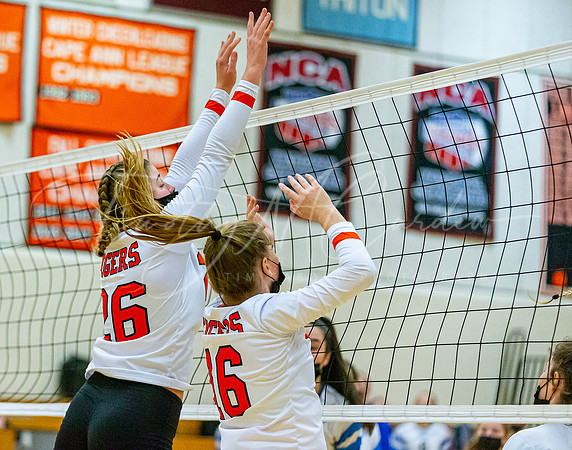Ipswich vs Danvers Girls HS Volleyball Game Fall 2021_2021-10-08_06-08-33_IM1D7973_@TimCardew_2021