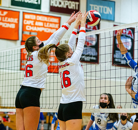Ipswich vs Danvers Girls HS Volleyball Game Fall 2021_2021-10-08_06-09-54_IM1D7980_@TimCardew_2021