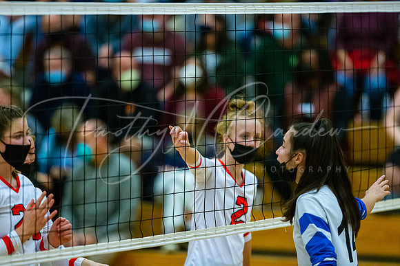Ipswich vs Danvers Girls HS Volleyball Game Fall 2021_2021-10-08_06-15-20_AB5W8062_@TimCardew_2021