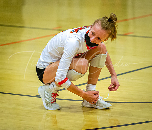 Ipswich vs Danvers Girls HS Volleyball Game Fall 2021_2021-10-08_06-23-10_IM1D8095_@TimCardew_2021