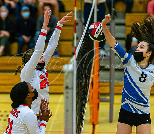 Ipswich vs Danvers Girls HS Volleyball Game Fall 2021_2021-10-08_06-25-32_IM1D8161_@TimCardew_2021