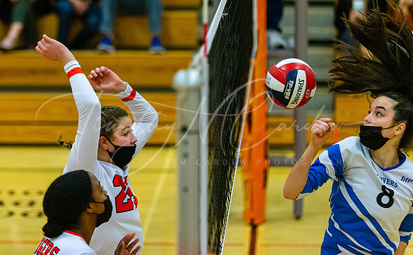 Ipswich vs Danvers Girls HS Volleyball Game Fall 2021_2021-10-08_06-25-33_IM1D8163_@TimCardew_2021