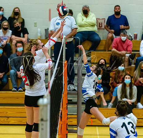 Ipswich vs Danvers Girls HS Volleyball Game Fall 2021_2021-10-08_06-28-15_IM1D8237_@TimCardew_2021