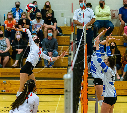 Ipswich vs Danvers Girls HS Volleyball Game Fall 2021_2021-10-08_06-28-18_IM1D8244_@TimCardew_2021