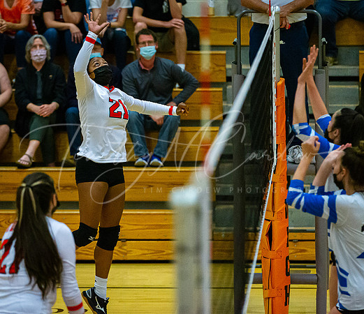 Ipswich vs Danvers Girls HS Volleyball Game Fall 2021_2021-10-08_06-30-27_IM1D8328_@TimCardew_2021