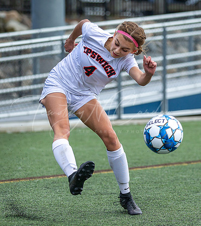 Ipswich vs Lynnfield Girls HS Varsity Soccer Game Fall 2021_2021-10-11_10-17-02_IM1D8517_@TimCardew_2021