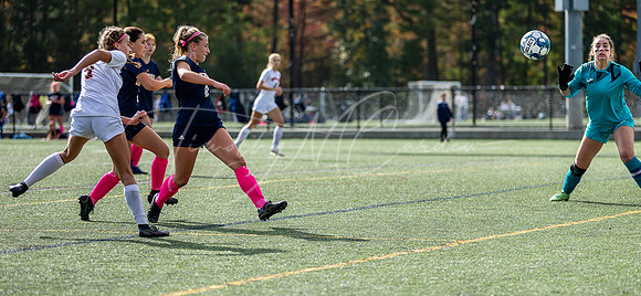 Ipswich vs Lynnfield Girls HS Varsity Soccer Game Fall 2021_2021-10-11_10-21-18_IM1D8592_@TimCardew_2021