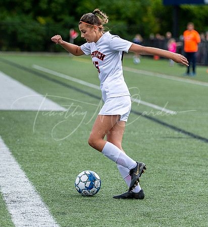 Ipswich vs Lynnfield Girls HS Varsity Soccer Game Fall 2021_2021-10-11_10-40-27_IM1D8712_@TimCardew_2021