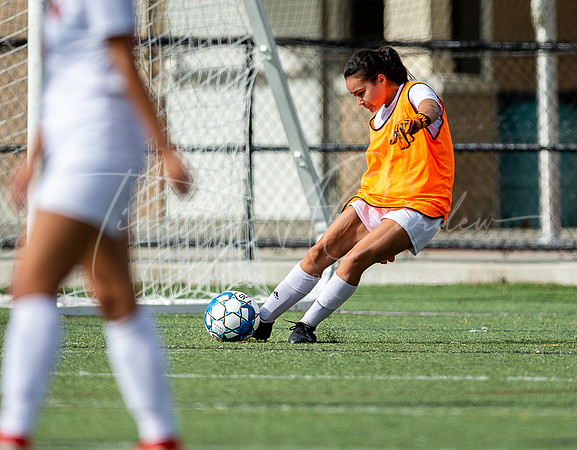 Ipswich vs Lynnfield Girls HS Varsity Soccer Game Fall 2021_2021-10-11_10-54-05_AB5W8410_@TimCardew_2021