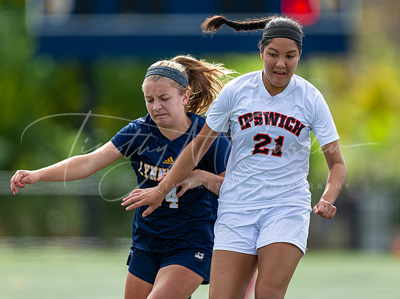 Ipswich vs Lynnfield Girls HS Varsity Soccer Game Fall 2021_2021-10-11_10-55-18_AB5W8442_@TimCardew_2021