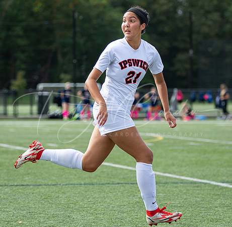 Ipswich vs Lynnfield Girls HS Varsity Soccer Game Fall 2021_2021-10-11_10-55-59_IM1D8766_@TimCardew_2021