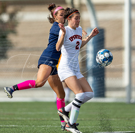 Ipswich vs Lynnfield Girls HS Varsity Soccer Game Fall 2021_2021-10-11_10-58-08_AB5W8506_@TimCardew_2021