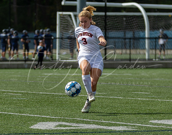 Ipswich vs Lynnfield Girls HS Varsity Soccer Game Fall 2021_2021-10-11_10-58-41_IM1D8796_@TimCardew_2021