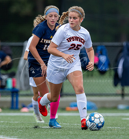 Ipswich vs Lynnfield Girls HS Varsity Soccer Game Fall 2021_2021-10-11_11-02-17_AB5W8567_@TimCardew_2021