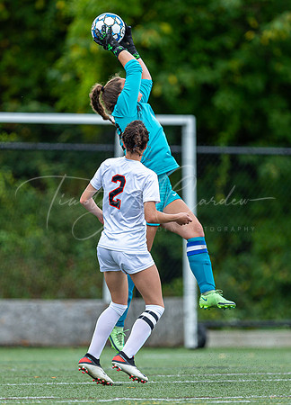 Ipswich vs Lynnfield Girls HS Varsity Soccer Game Fall 2021_2021-10-11_11-04-37_AB5W8617_@TimCardew_2021