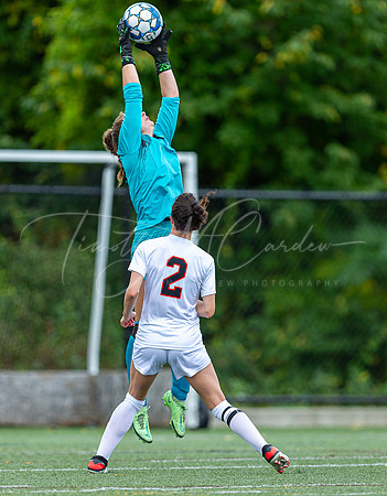 Ipswich vs Lynnfield Girls HS Varsity Soccer Game Fall 2021_2021-10-11_11-04-37_AB5W8615_@TimCardew_2021