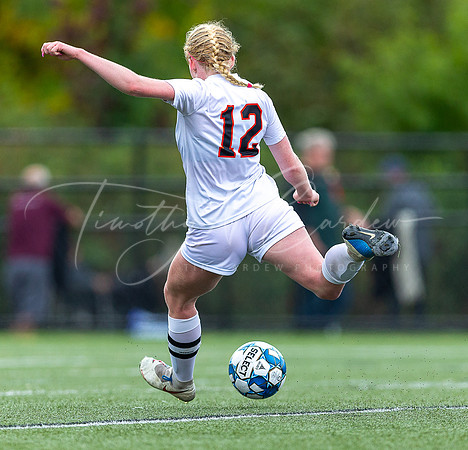 Ipswich vs Lynnfield Girls HS Varsity Soccer Game Fall 2021_2021-10-11_11-06-01_AB5W8644_@TimCardew_2021