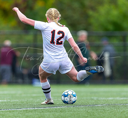 Ipswich vs Lynnfield Girls HS Varsity Soccer Game Fall 2021_2021-10-11_11-06-01_AB5W8645_@TimCardew_2021