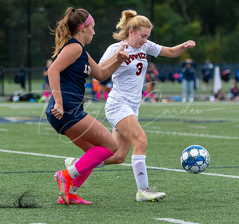 Ipswich vs Lynnfield Girls HS Varsity Soccer Game Fall 2021_2021-10-11_11-08-47_IM1D8930_@TimCardew_2021