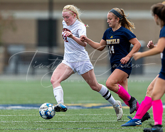 Ipswich vs Lynnfield Girls HS Varsity Soccer Game Fall 2021_2021-10-11_11-20-06_AB5W8769_@TimCardew_2021