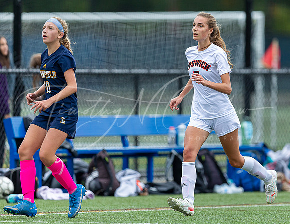 Ipswich vs Lynnfield Girls HS Varsity Soccer Game Fall 2021_2021-10-11_11-20-30_AB5W8784_@TimCardew_2021