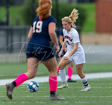 Ipswich vs Lynnfield Girls HS Varsity Soccer Game Fall 2021_2021-10-11_11-22-18_AB5W8811_@TimCardew_2021