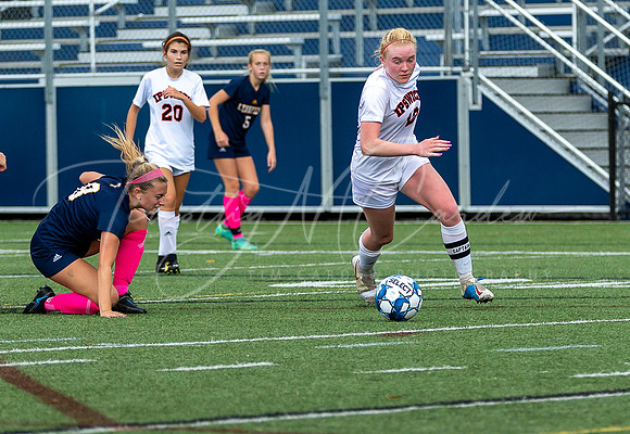 Ipswich vs Lynnfield Girls HS Varsity Soccer Game Fall 2021_2021-10-11_11-25-20_IM1D9000_@TimCardew_2021