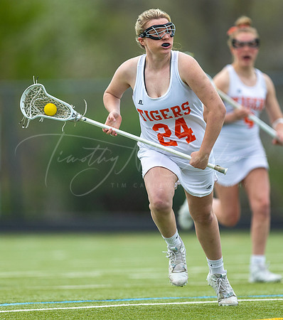 Ipswich vs North Reading Girls HS Varsity Lacrosse Game 2022_2022-05-06_04-49-06_AB5W5287_@TimCardew_2022