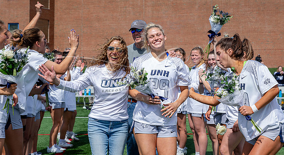 UNH Wildcats vs UAlbany WLax Game 2024_2024-04-27_02-30-22_IM1D7894_@TimCardew_2024