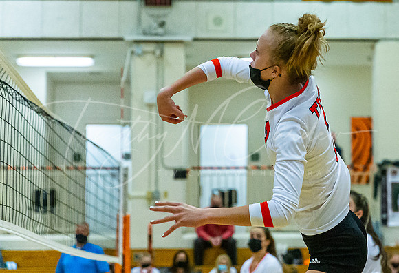 Ipswich vs Triton Girls HS Volleyball Game Fall 2021_2021-10-27_05-40-33_AB5W0517_@TimCardew_2021