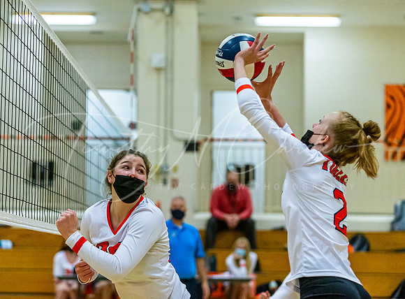 Ipswich vs Triton Girls HS Volleyball Game Fall 2021_2021-10-27_05-44-37_IM1D0037_@TimCardew_2021